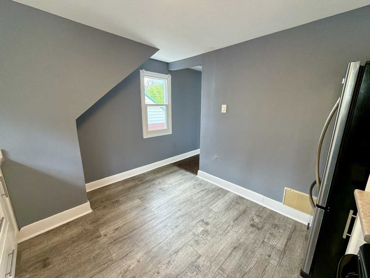 45 Campbell Ave - Photo 7 of 22