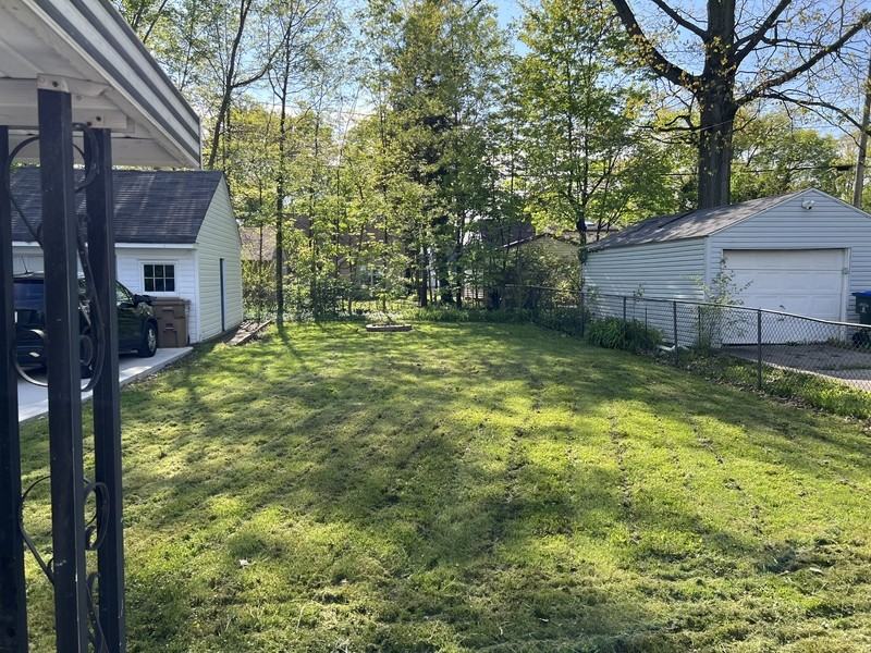 1826 Hanover St - Photo 4 of 14