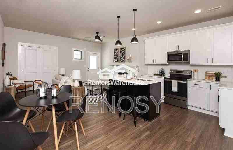 3639 Ne Kara Ln - Photo 4 of 23