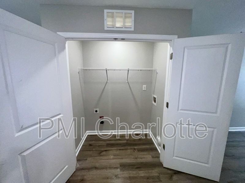 729 Fisher Ferry St #C - Photo 4 of 12