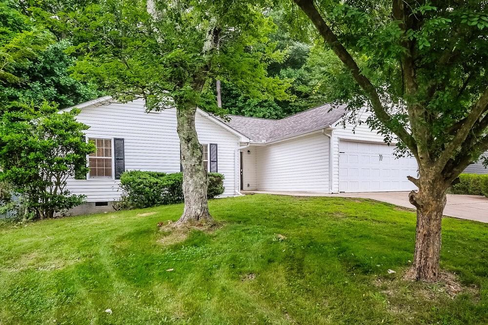 426 Ivy Crest Dr - Photo 3 of 16