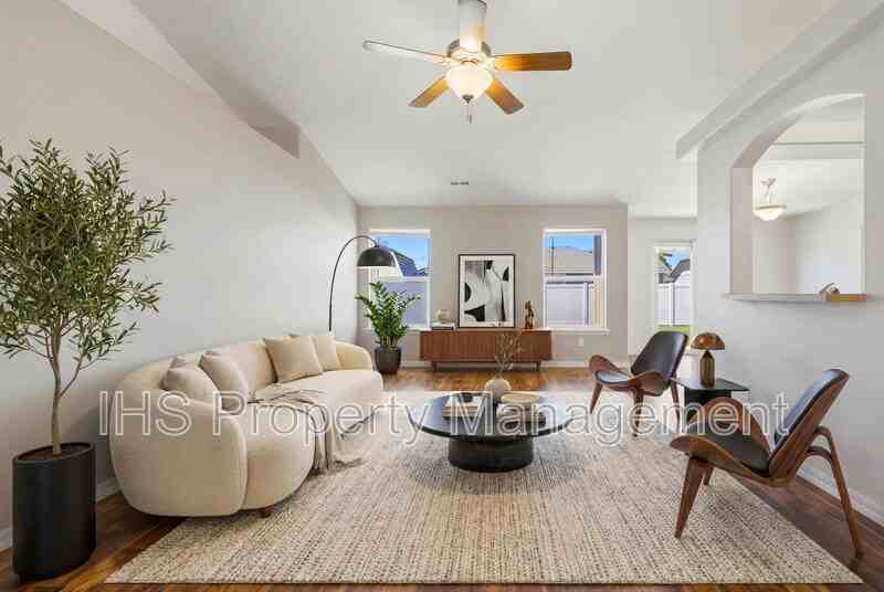 5624 Coppercap Mountain Ln - Photo 2 of 19