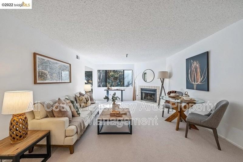 545 Pierce St #2209 - Photo 7 of 9