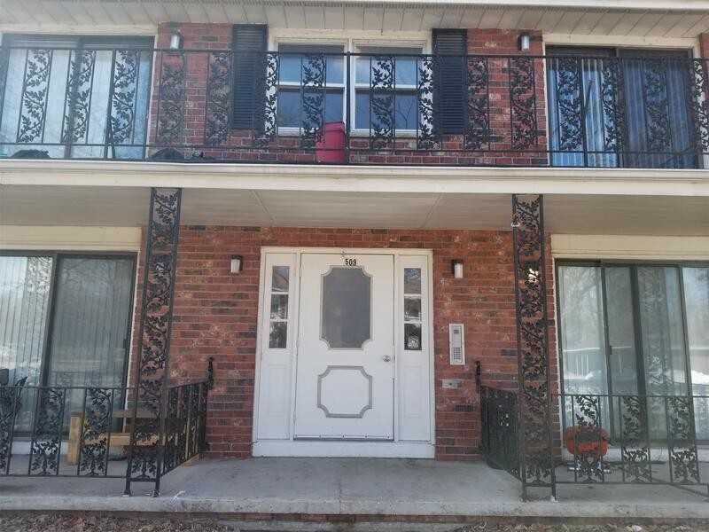 509 Spinnaker Ln - Photo 2 of 6
