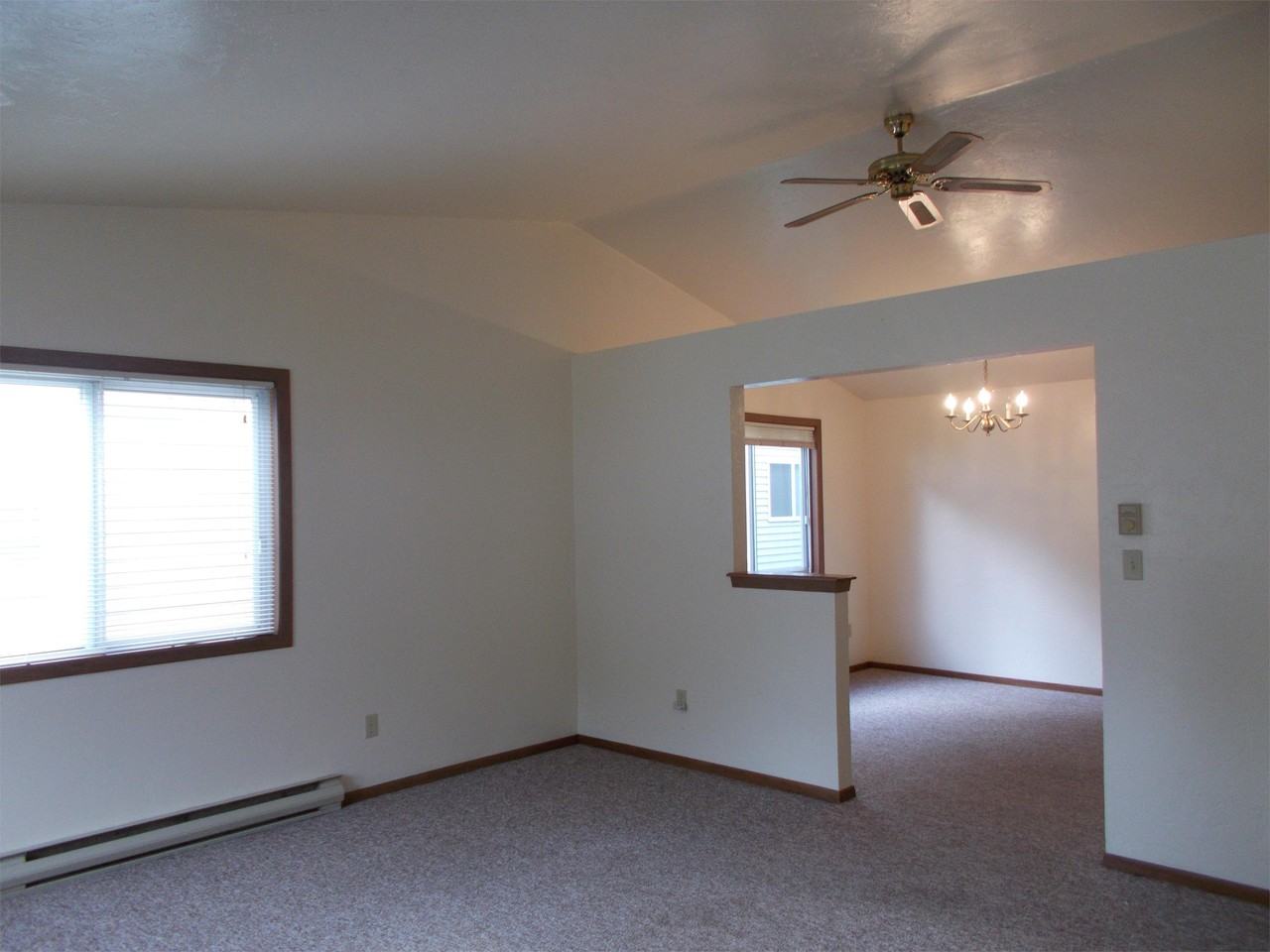 1329 Dousman St - Photo 2 of 11