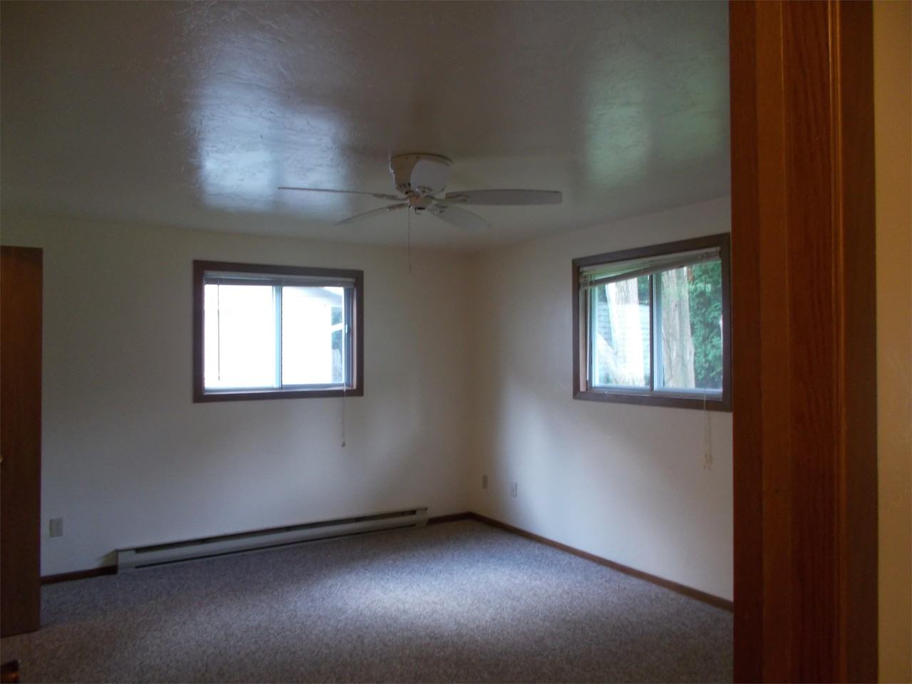 1329 Dousman St - Photo 6 of 11