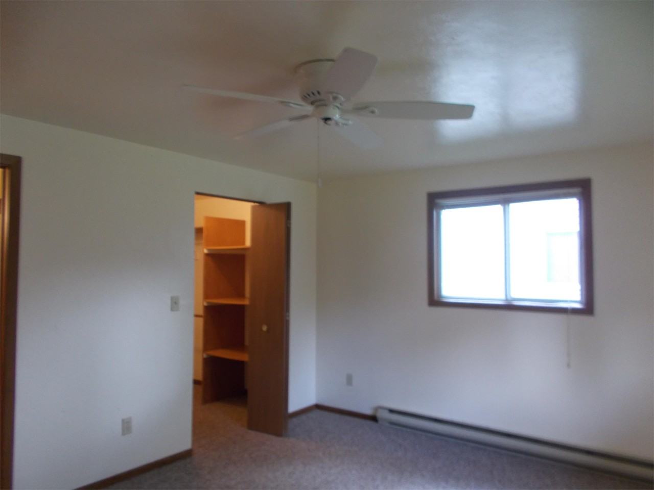 1329 Dousman St - Photo 7 of 11