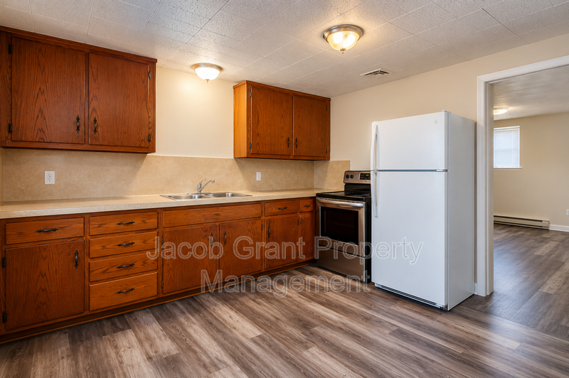 298 W 17th St #294 - Photo 6 of 17