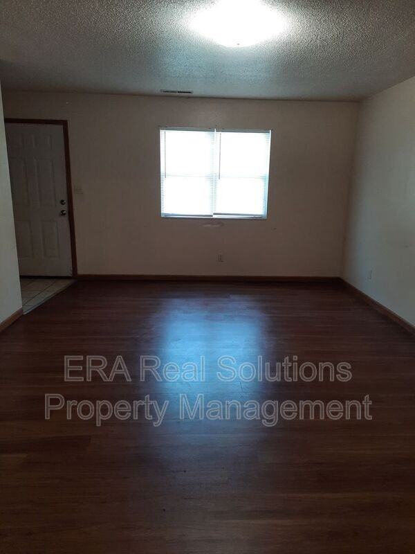 203 John St #C - Photo 2 of 14