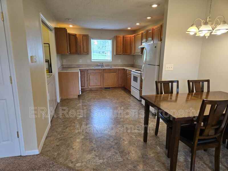 152 Willow St #5 - Photo 7 of 9