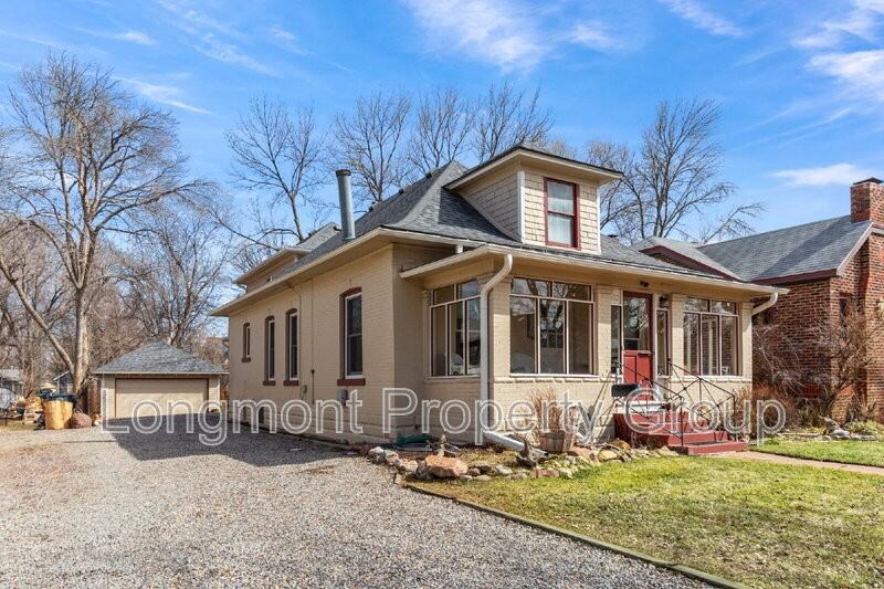 632 Bross St - Photo 2 of 39