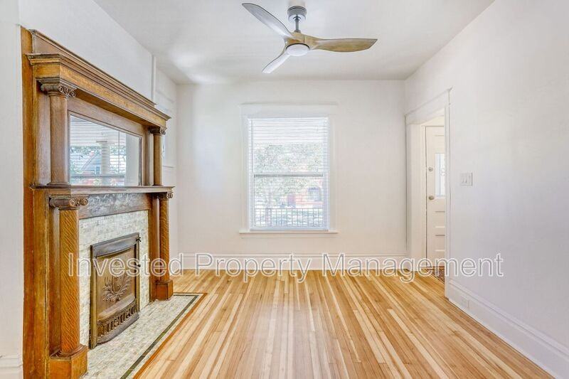 3027 Hooker St - Photo 5 of 16