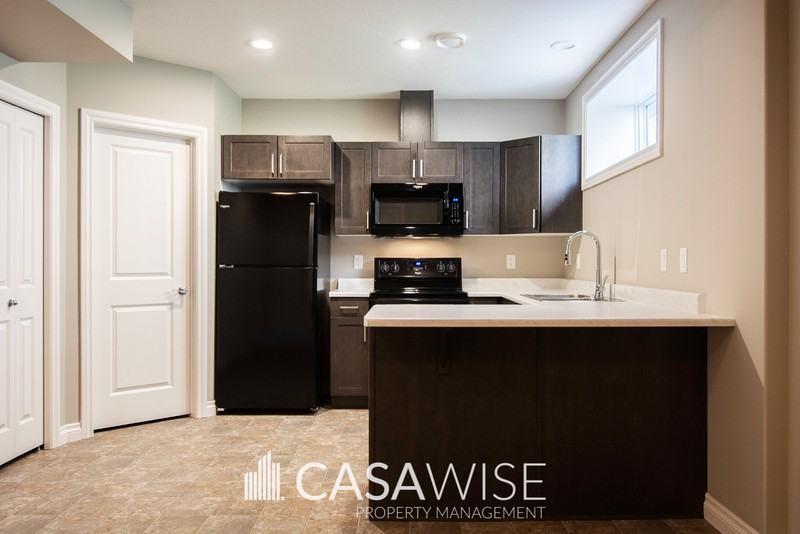 346 West Haven Dr - Photo 2 of 6