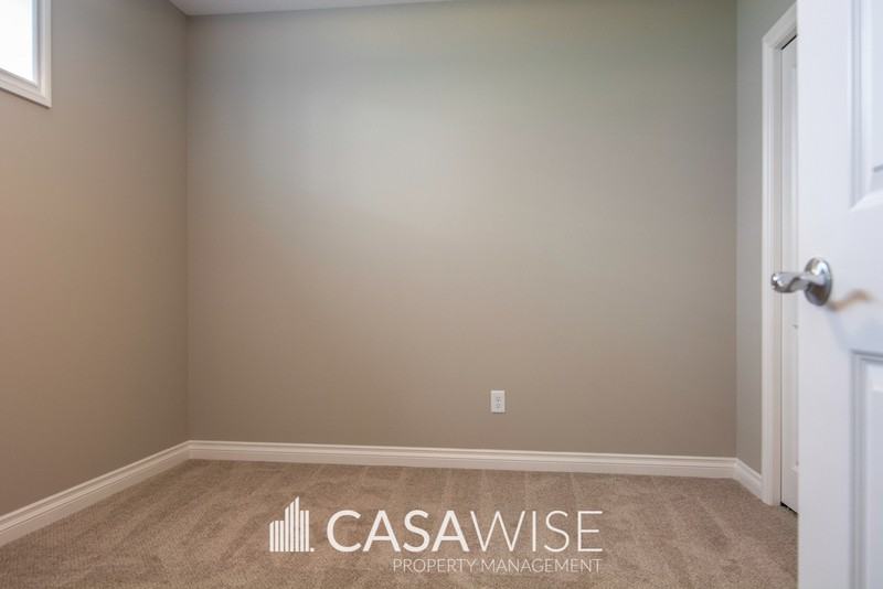 346 West Haven Dr - Photo 4 of 6