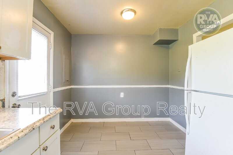 4111 N Kinsley Ave - Photo 6 of 16