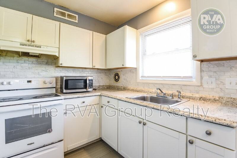 4111 N Kinsley Ave - Photo 7 of 16