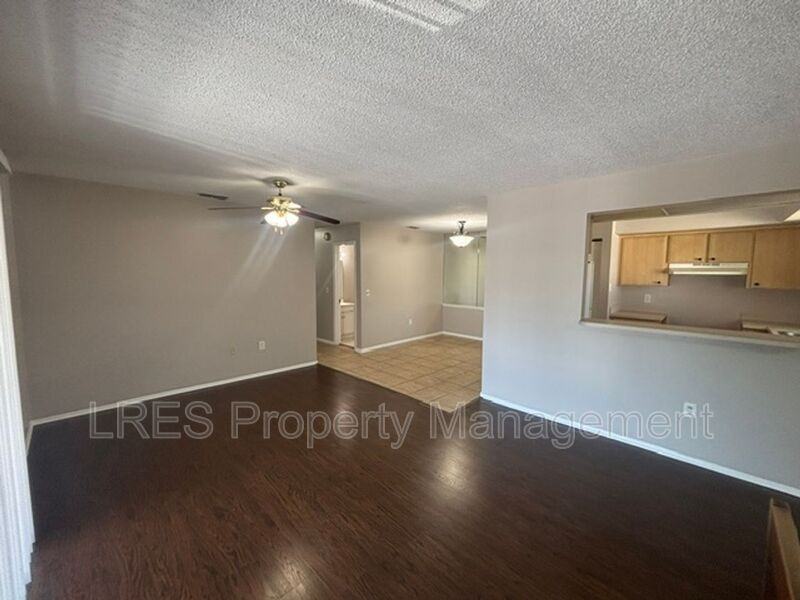 4564 Pheasant Run Dr - Photo 4 of 48