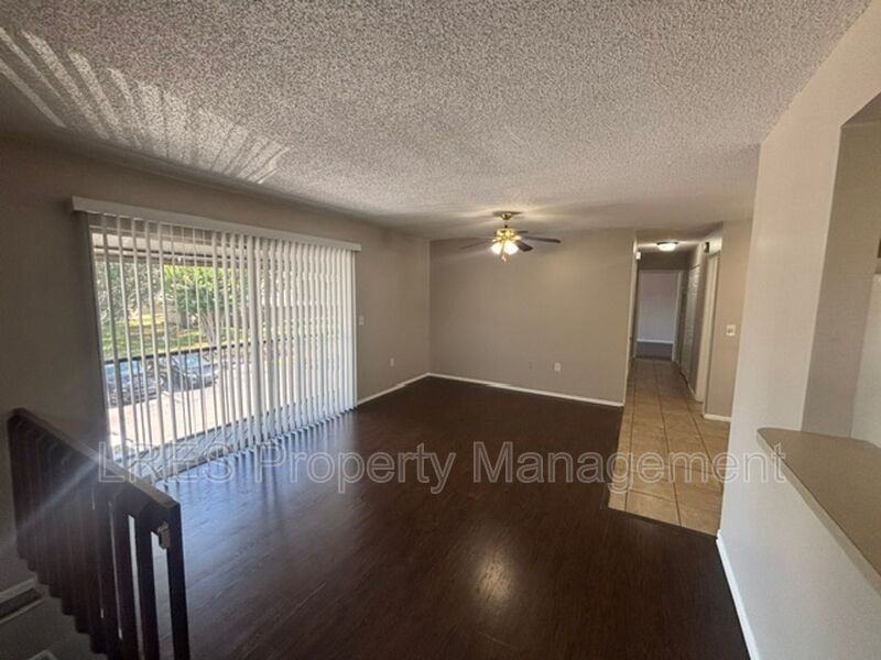 4564 Pheasant Run Dr - Photo 5 of 48