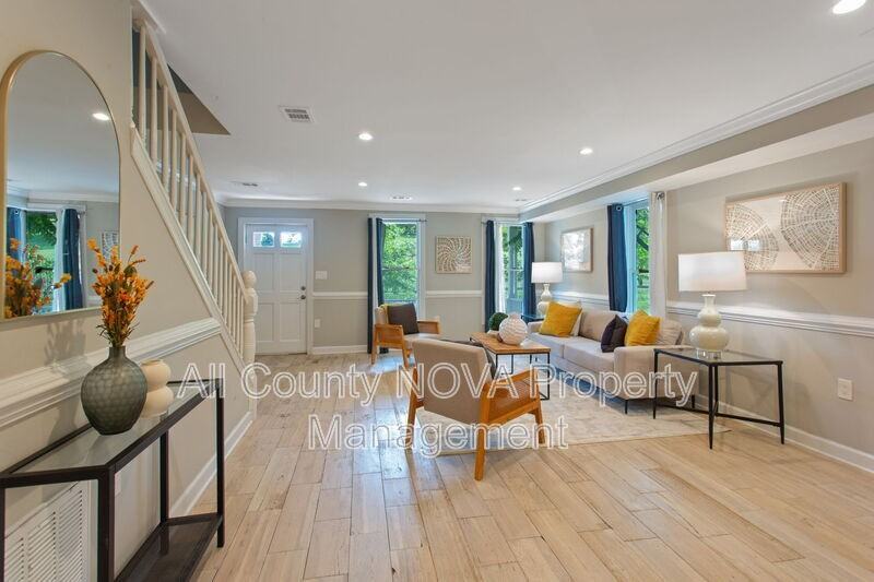 2217 14th St Se - Photo 5 of 26