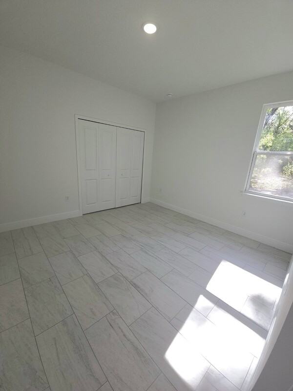 1912 W Mcneal Dr - Photo 7 of 21