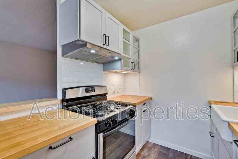 1084 Wentworth St #4 - Photo 4 of 31