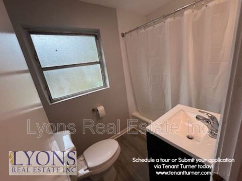 2310 Deborah Dr - Photo 7 of 11
