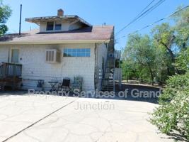 featured image of 140 Gunnison Ave #2