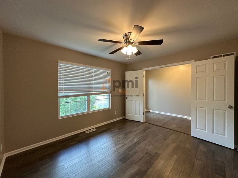 1864 Westridge Dr - Photo 5 of 37