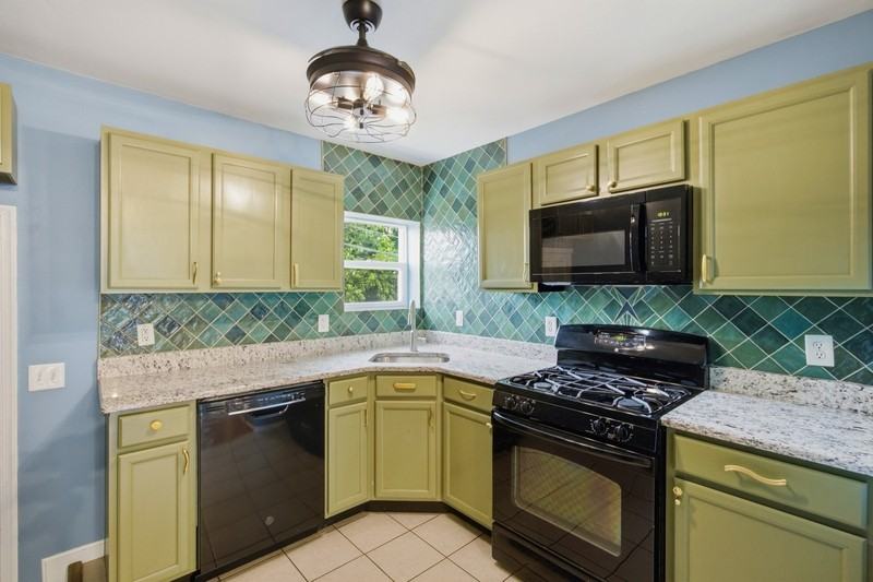 415 E Federal St - Photo 6 of 22