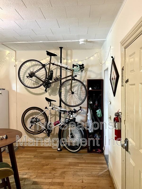27 Converse Ct - Photo 4 of 13