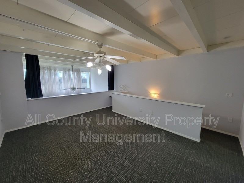 703 Sw 75th St #101 - Photo 6 of 8