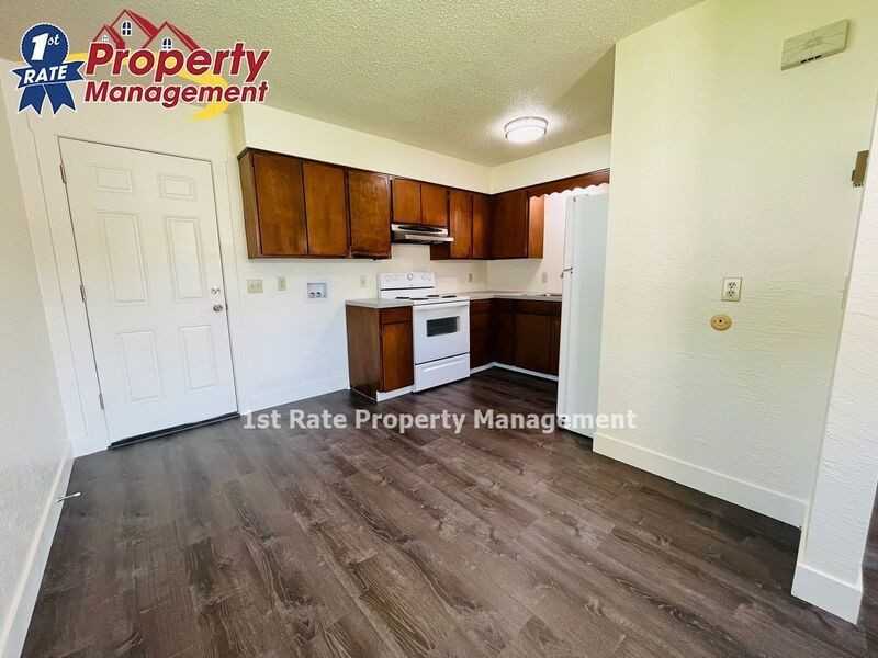 152 Mission Dr - Photo 4 of 16