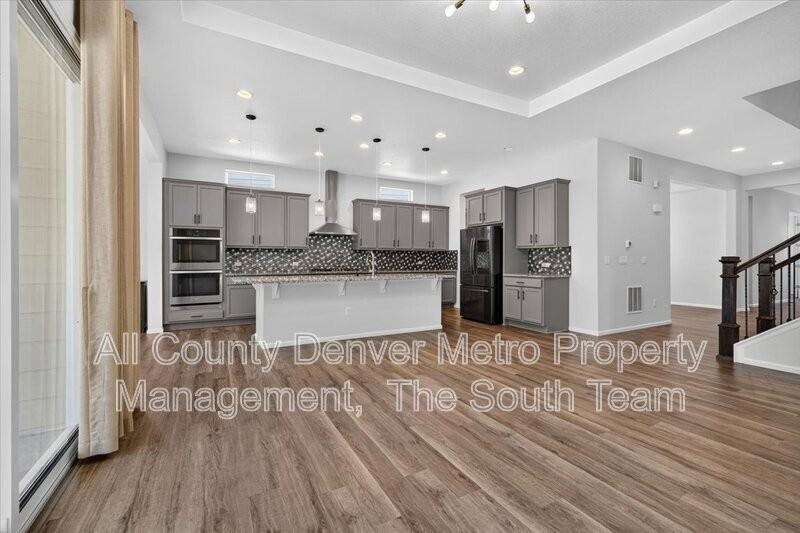 8176 Ralston Creek Ave - Photo 7 of 35
