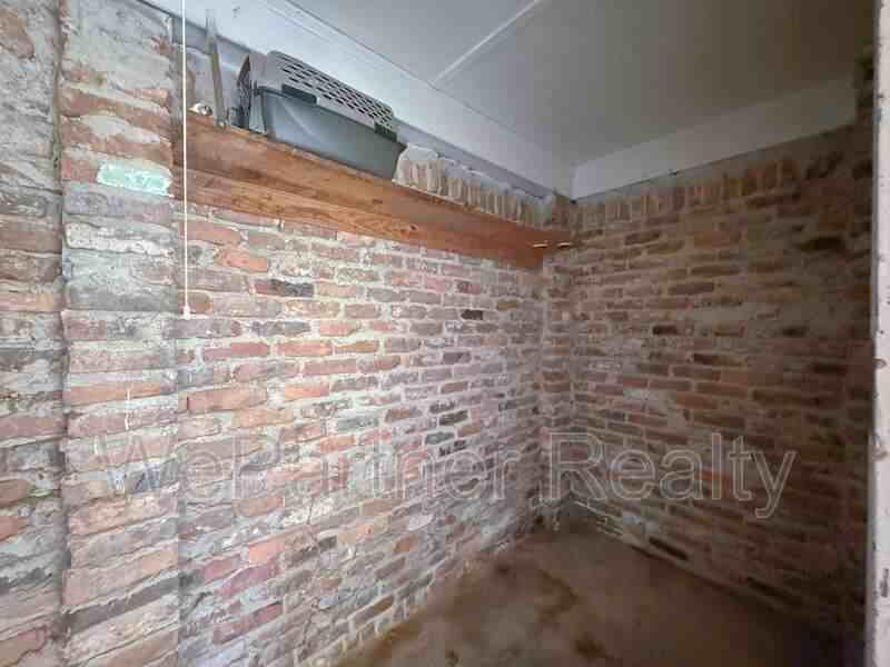 2223 Shamrock Dr - Photo 6 of 27