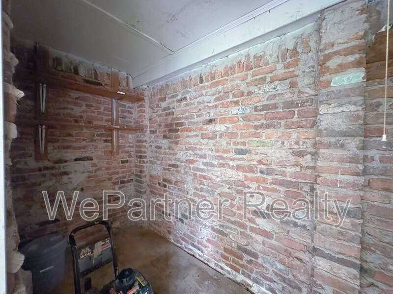 2223 Shamrock Dr - Photo 7 of 27