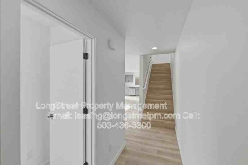 830 S 19th St - Photo 6 of 40