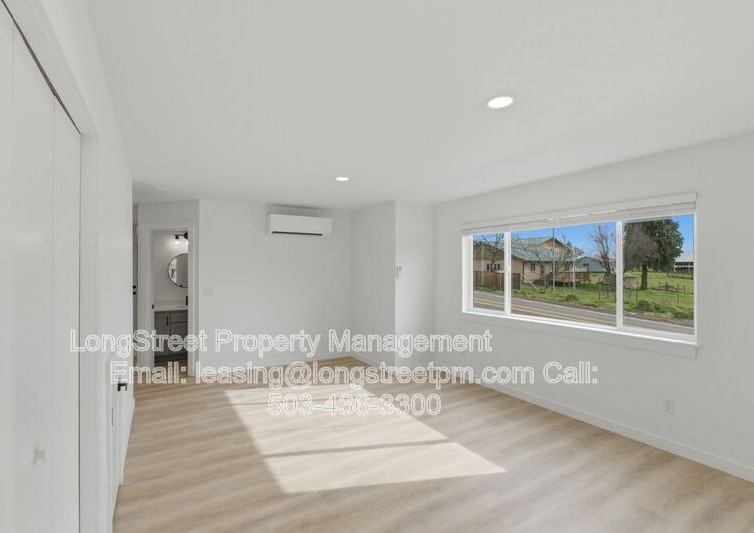 838 S 19th St - Photo 4 of 41