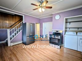 featured image of 1 Lasalle St #B