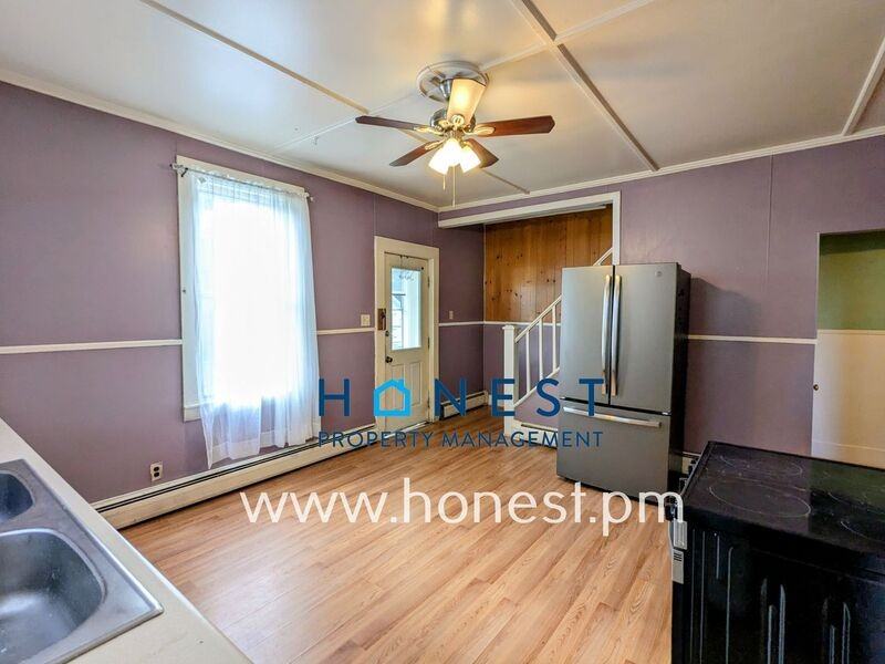 1 Lasalle St #B - Photo 2 of 32