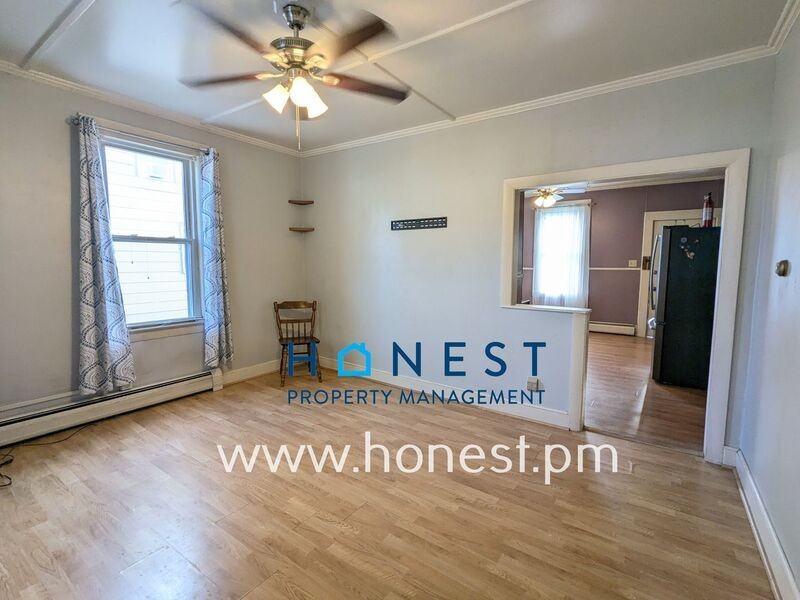 1 Lasalle St #B - Photo 5 of 32
