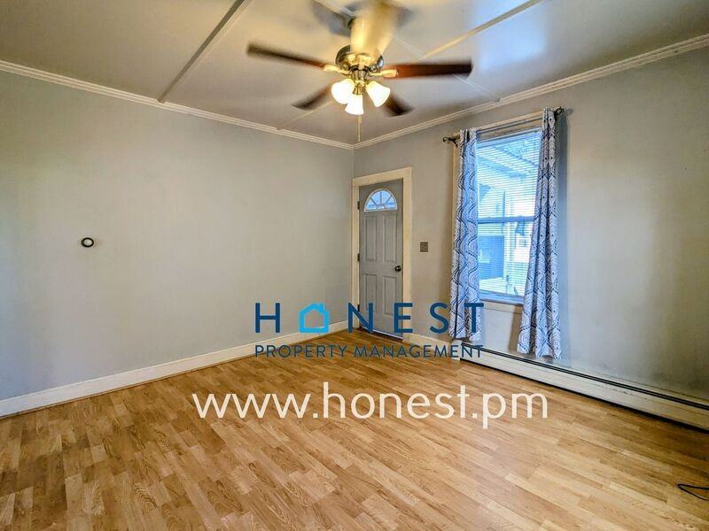 1 Lasalle St #B - Photo 7 of 32