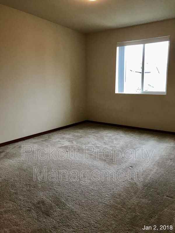 6710 Takota Pl Ne - Photo 5 of 8