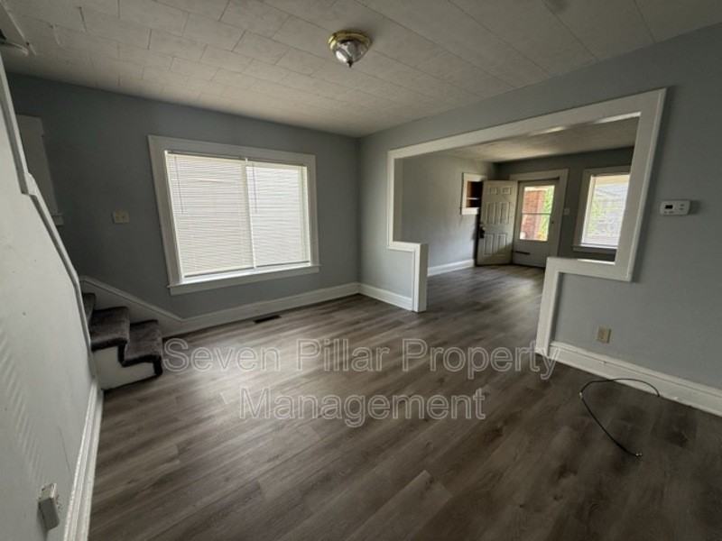 1044 E 16th Ave - Photo 7 of 21