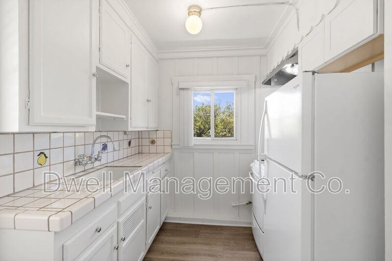 4535 Upland St - Photo 2 of 23