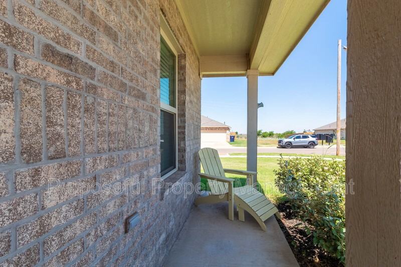 9620 Nw 126th St - Photo 5 of 42