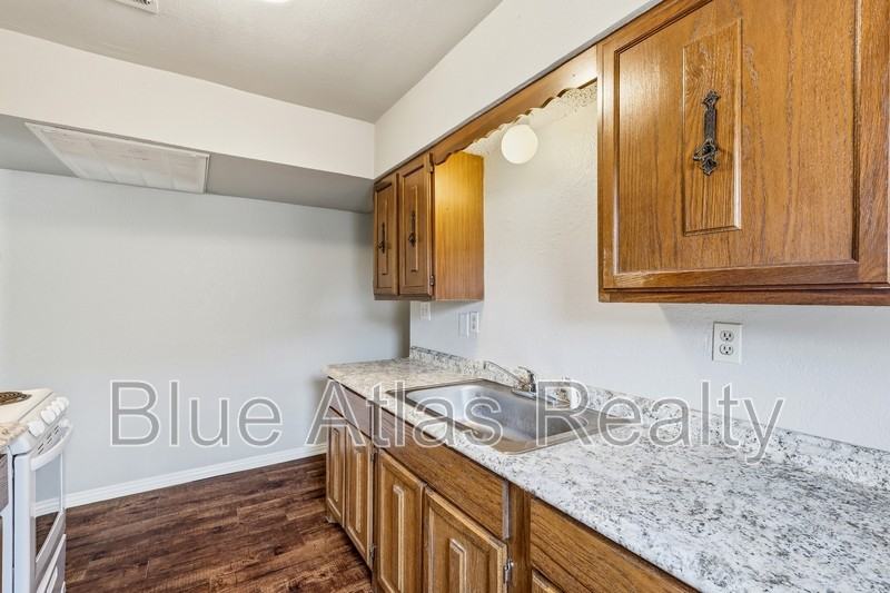 116 Arrowhead St - Photo 7 of 17