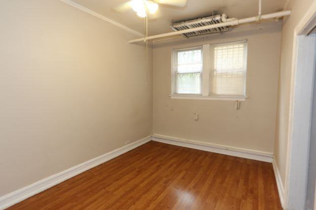 2827 N Burling St #01 - Photo 5 of 11