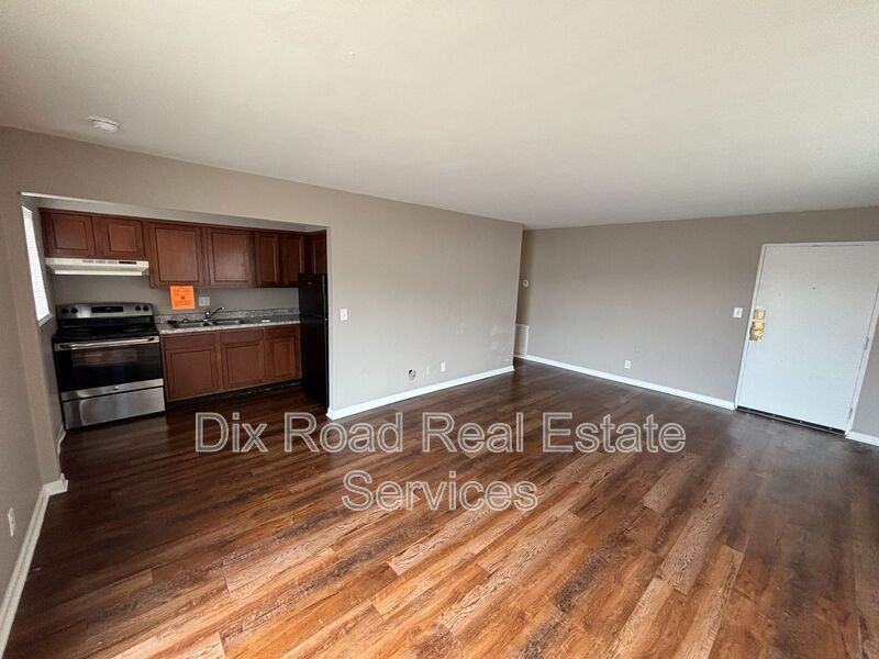 415 Sycamore Rd #D3 - Photo 5 of 30