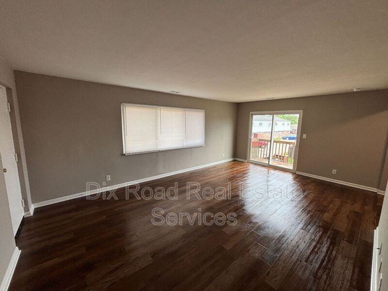 415 Sycamore Rd #D3 - Photo 6 of 30