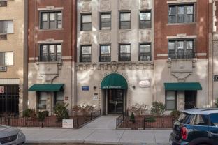425 W Roscoe St #604 - Photo 1 of 1